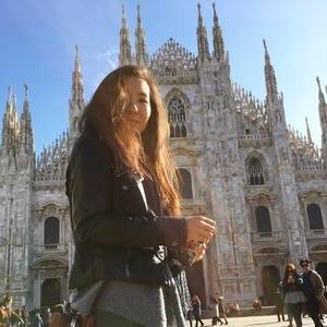 Meet your Posher, Kim